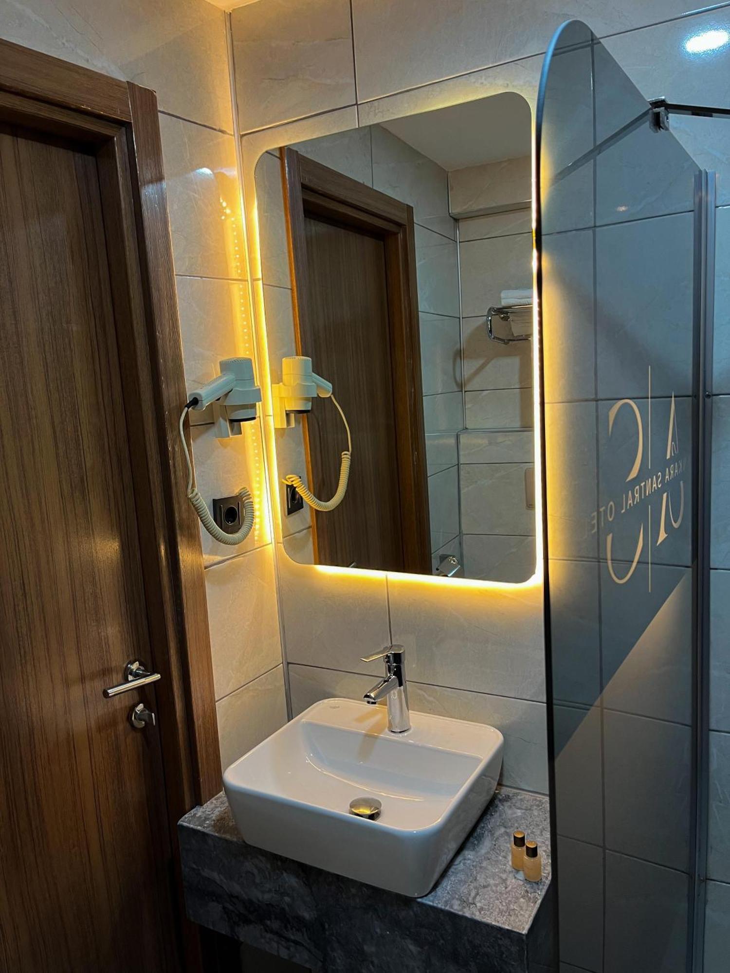Ankara Santral Otel Buitenkant foto